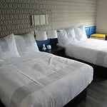 Glo Best Western Savannah-Gateway I-95