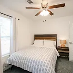 Perchcozy, Quiet Home Close To Sav, I-95 Pets