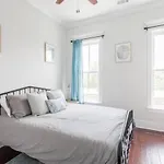 Radiant Estate In Savannah