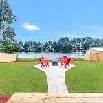 Lake Retreat Near Savannah