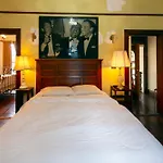 5 Bedroom Downtown Savannah Ga