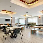 Spark By Hilton Savannah Airport