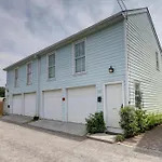 535 E Liberty Lane Carriage House