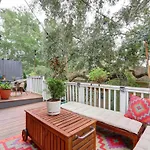 Park Avenue Treehouse