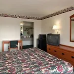 Days Inn Savannah - Oglethorpe Mall/Midtown