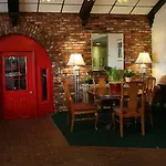 Quail Run Lodge