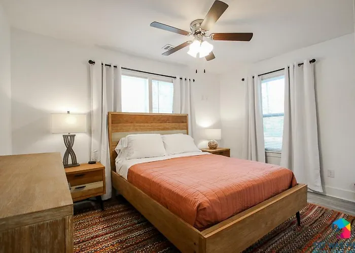 Perchcozy, Quiet Home Close To Sav, I-95 Pets