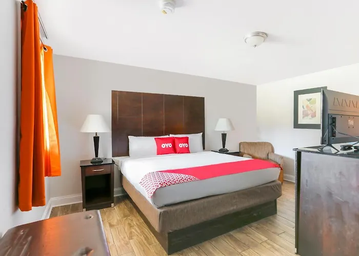 Oyo Hotel Savannah Ga Hwy 17