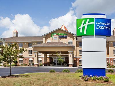 Express Airport By Ihg 3*