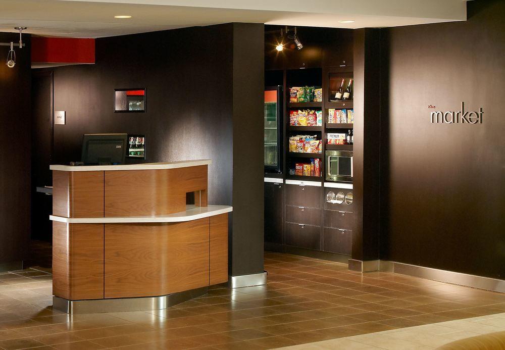 Courtyard By Marriott Midtown 3*