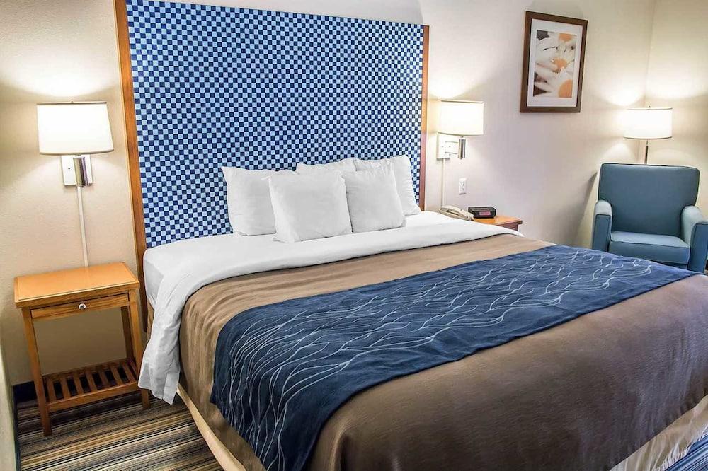 Spark By Hilton Airport 2*
