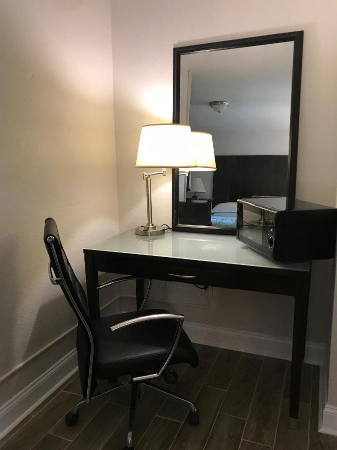 Hotel On 17 Savannah