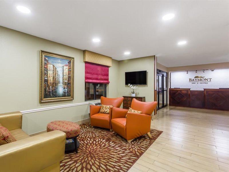 Hotel Baymont By Wyndham Savannah/garden Savannah