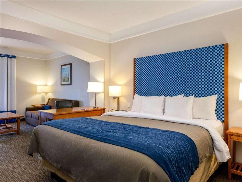 Spark By Hilton Airport Hotel 2*