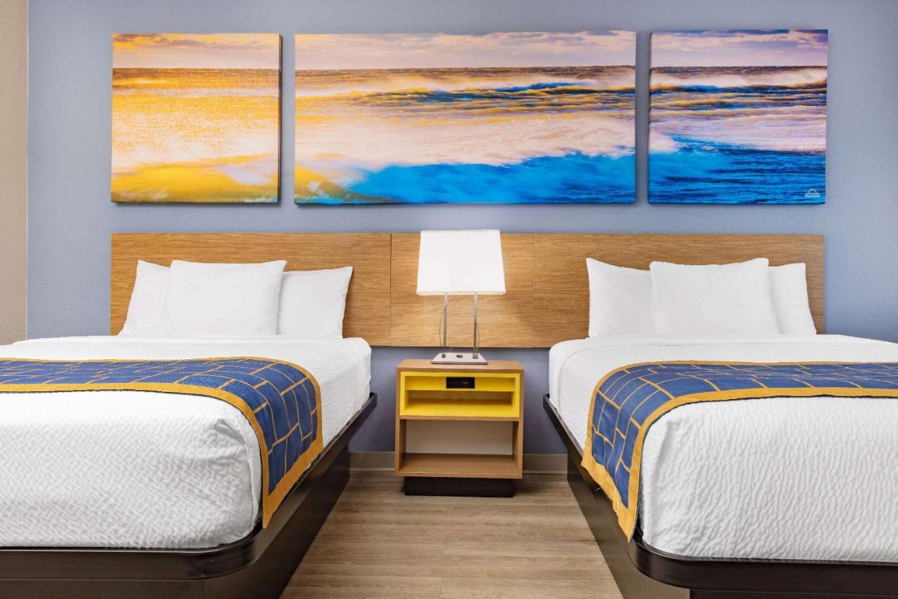 Days & By Wyndham Midtown Motel 2*