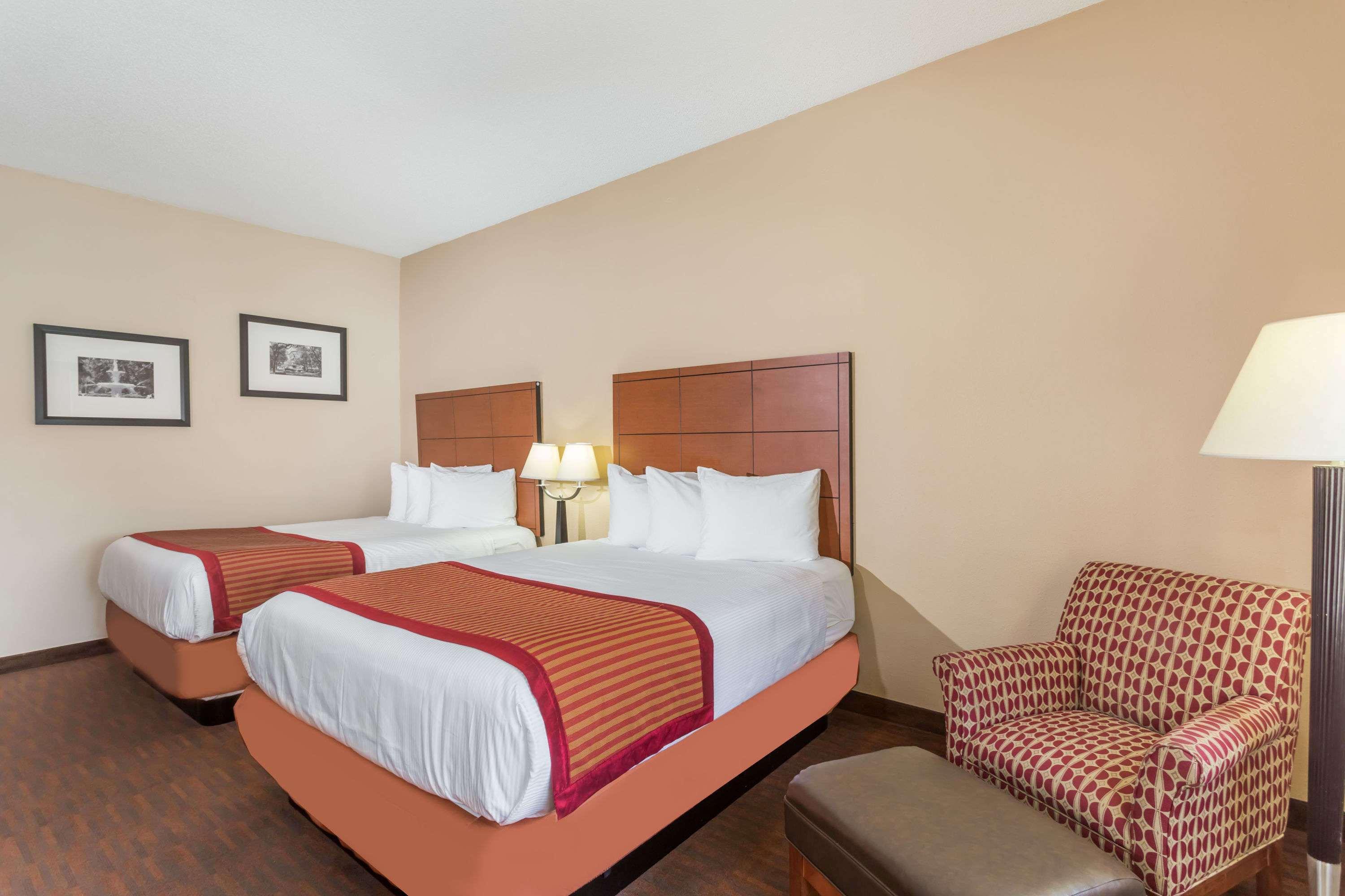 Baymont By Wyndham Savannah/garden Savannah