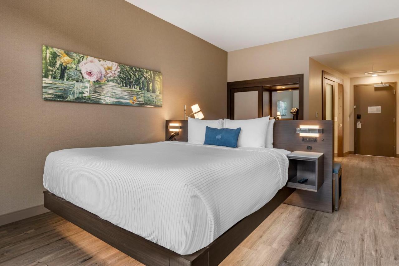 Hotel Cambria Downtown Historic District *