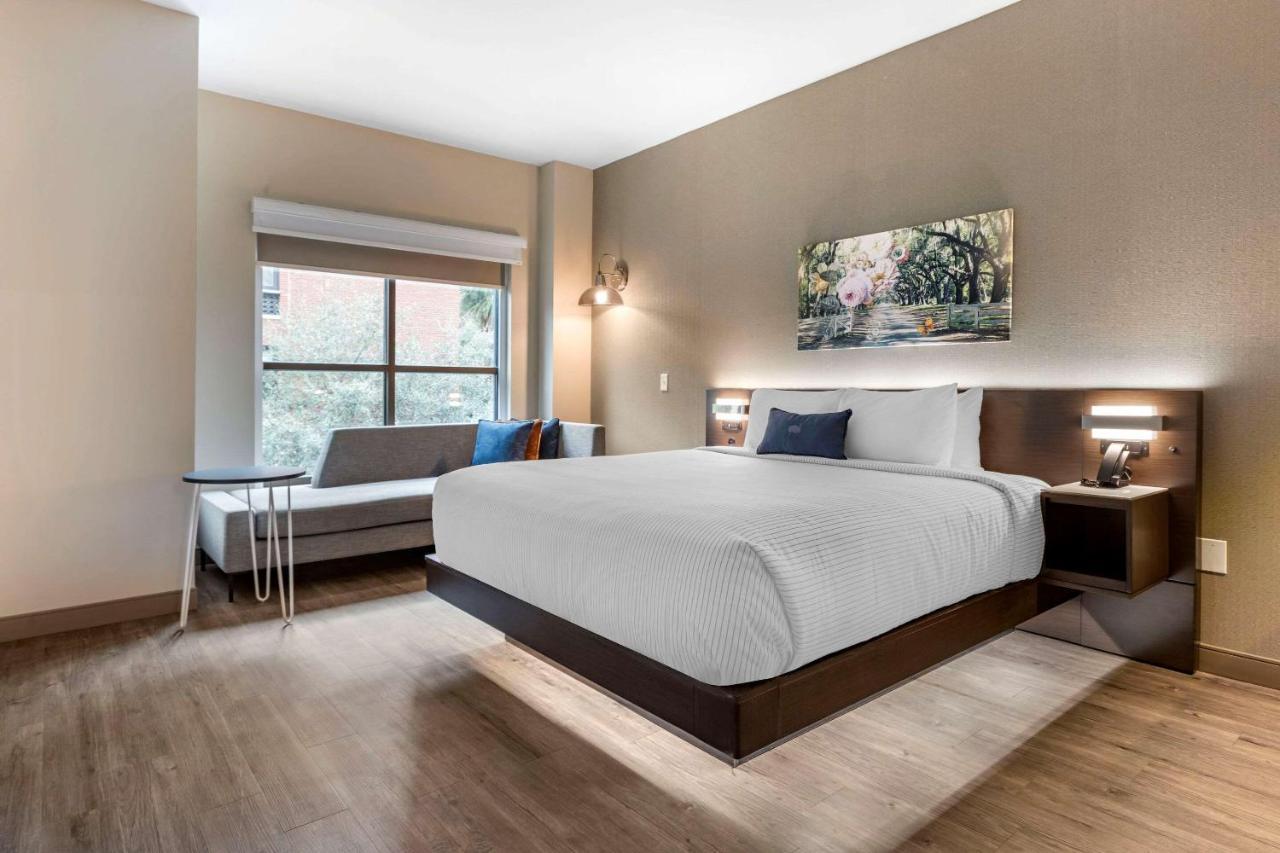Hotel Cambria Downtown Historic District *