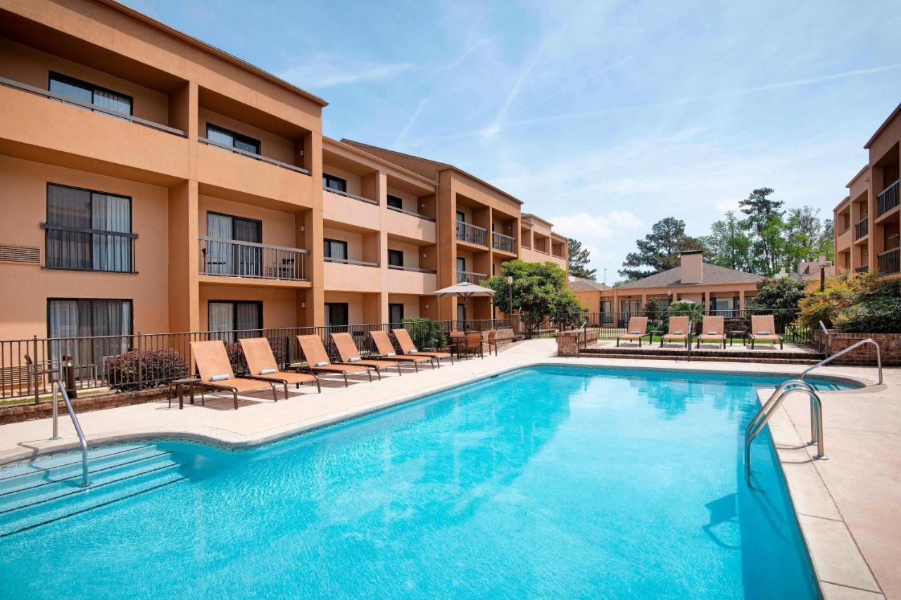 Hotel Courtyard By Marriott Midtown Savannah