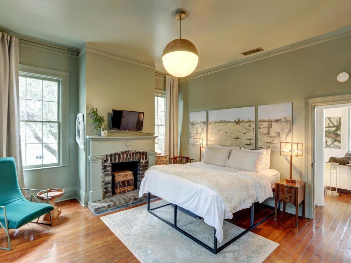 Park Avenue Treehouse