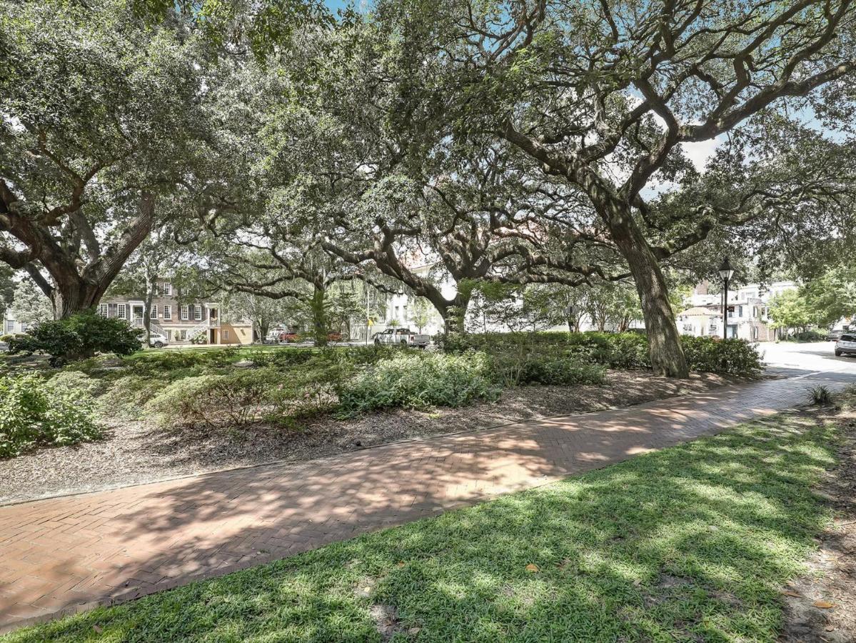 Gordon Azalea Apartment Savannah
