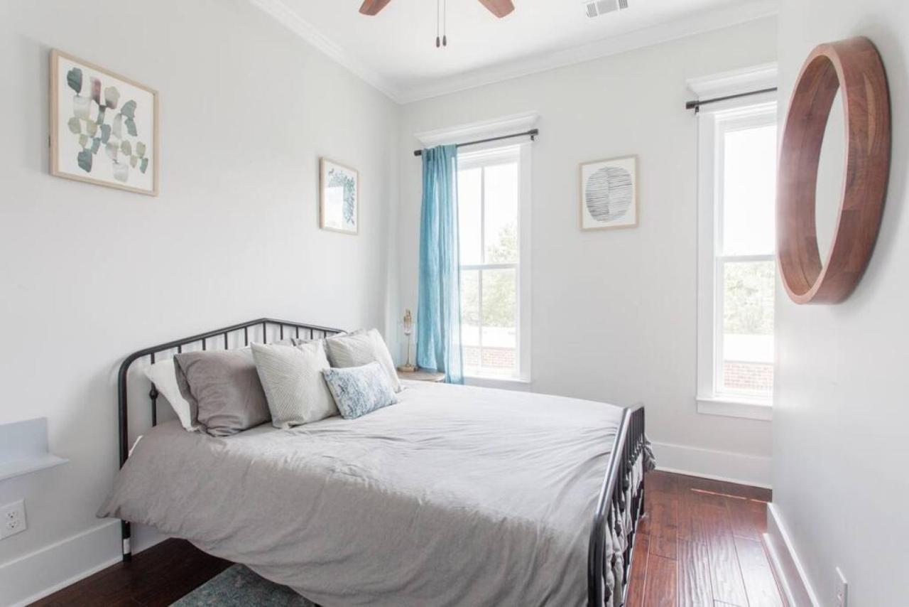 Radiant Estate In Holiday home Savannah