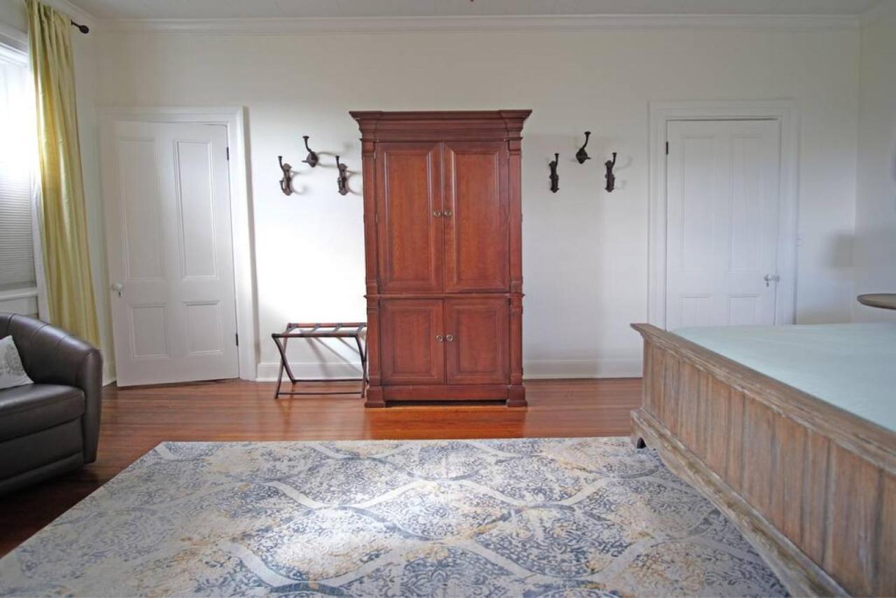 Historic Hamilton House Savannah