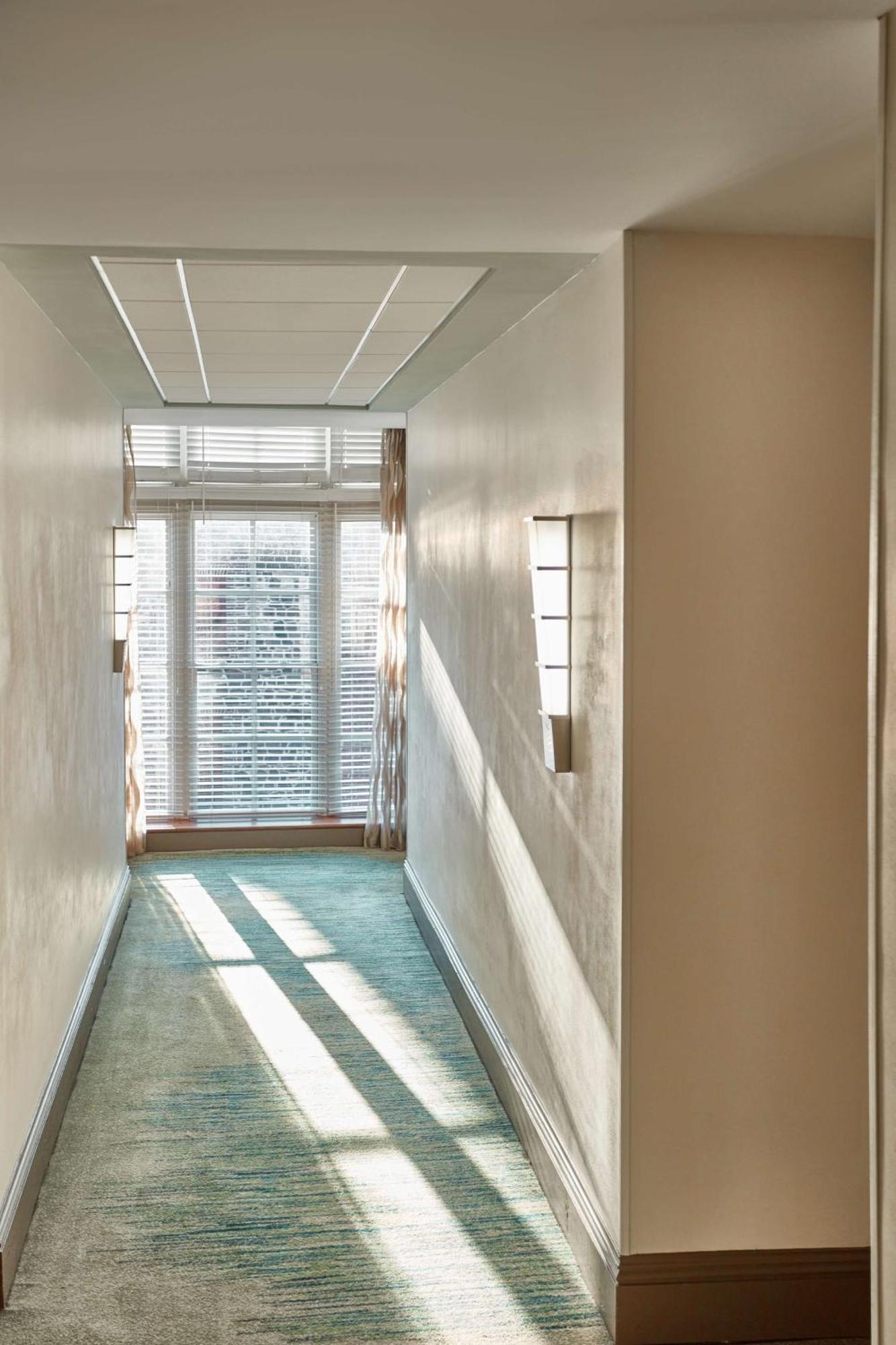 The Cotton Sail - Tapestry Collection By Hilton 4* Savannah
