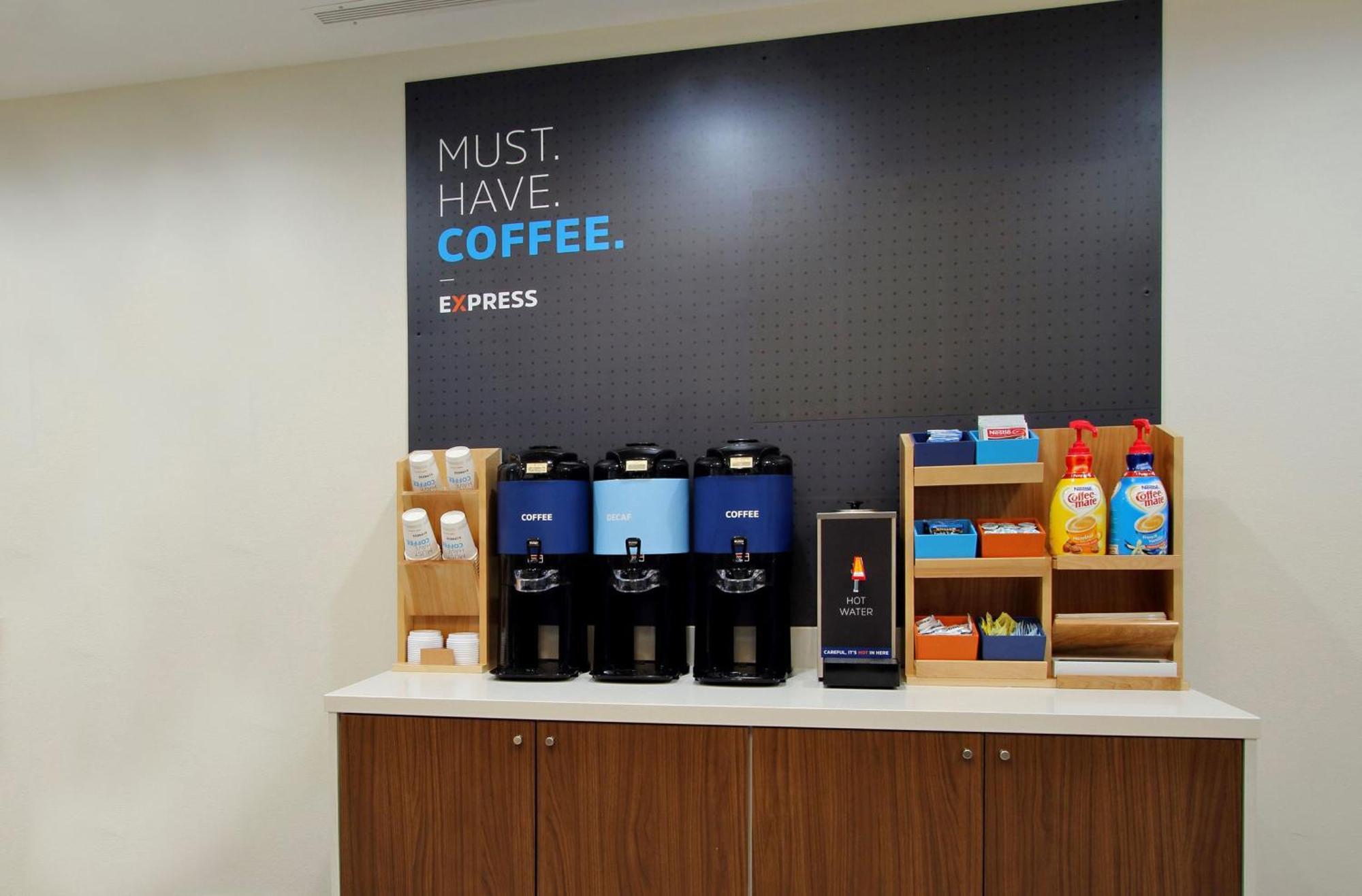Express Airport By Ihg