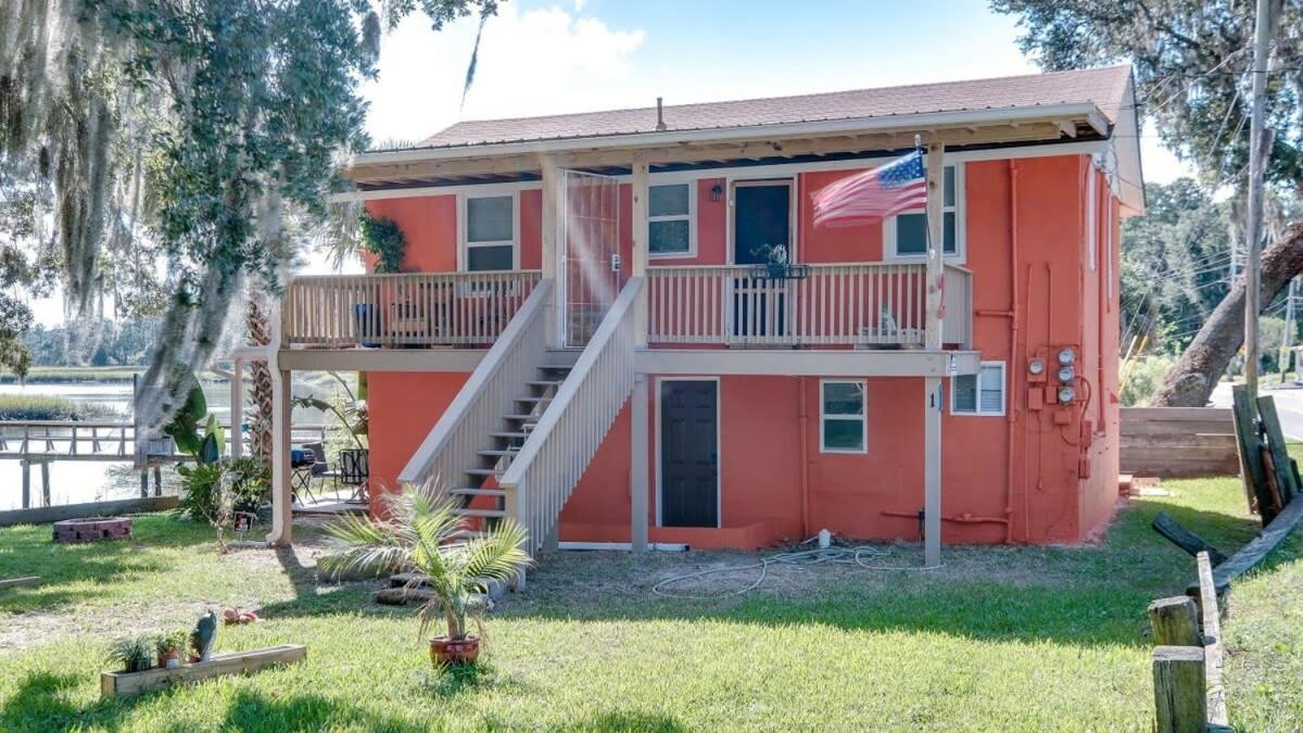 Apartment Retro Rainbow At Herb River- Orange Oasis #1 *