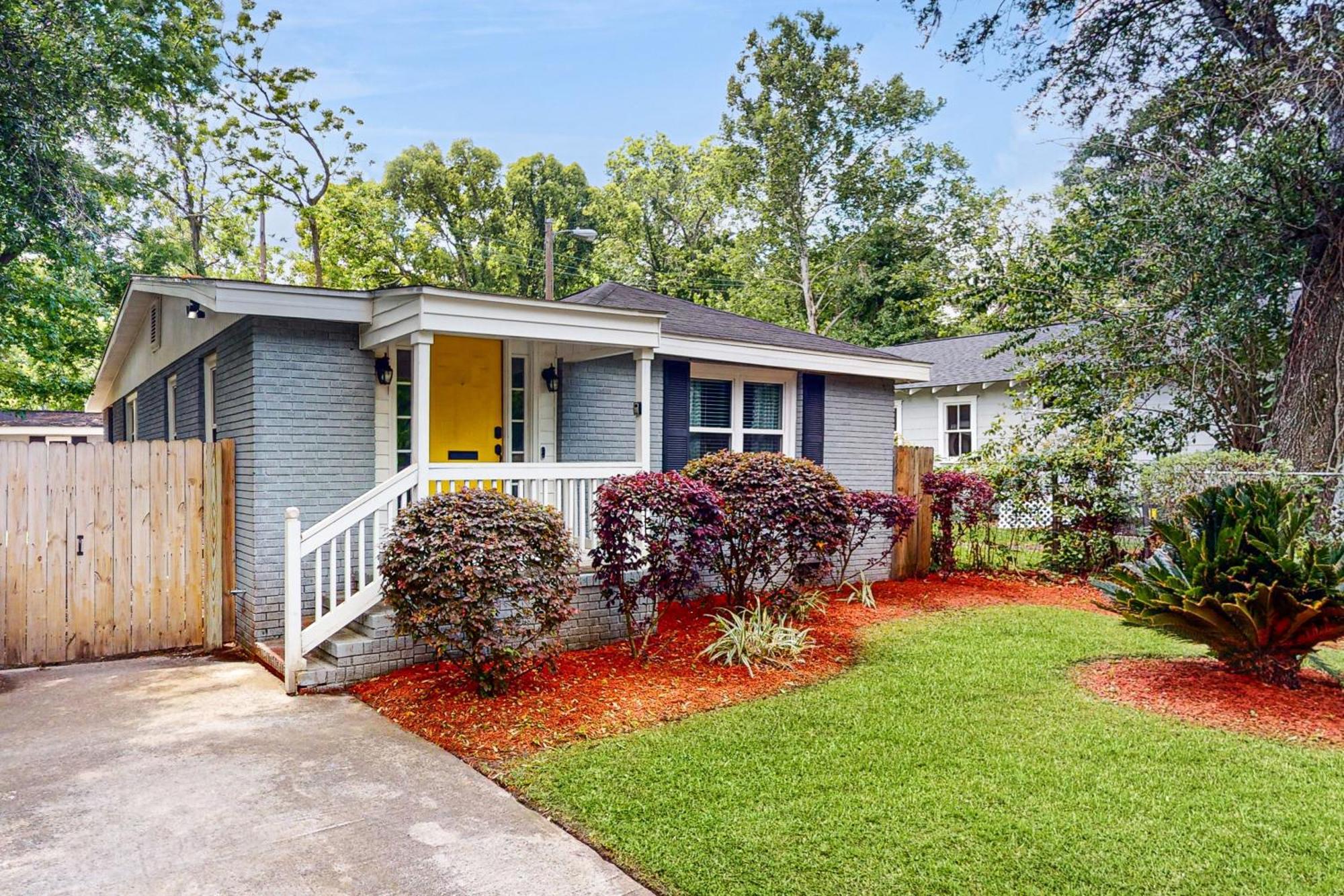Holiday home Sunflower Sanctuary *
