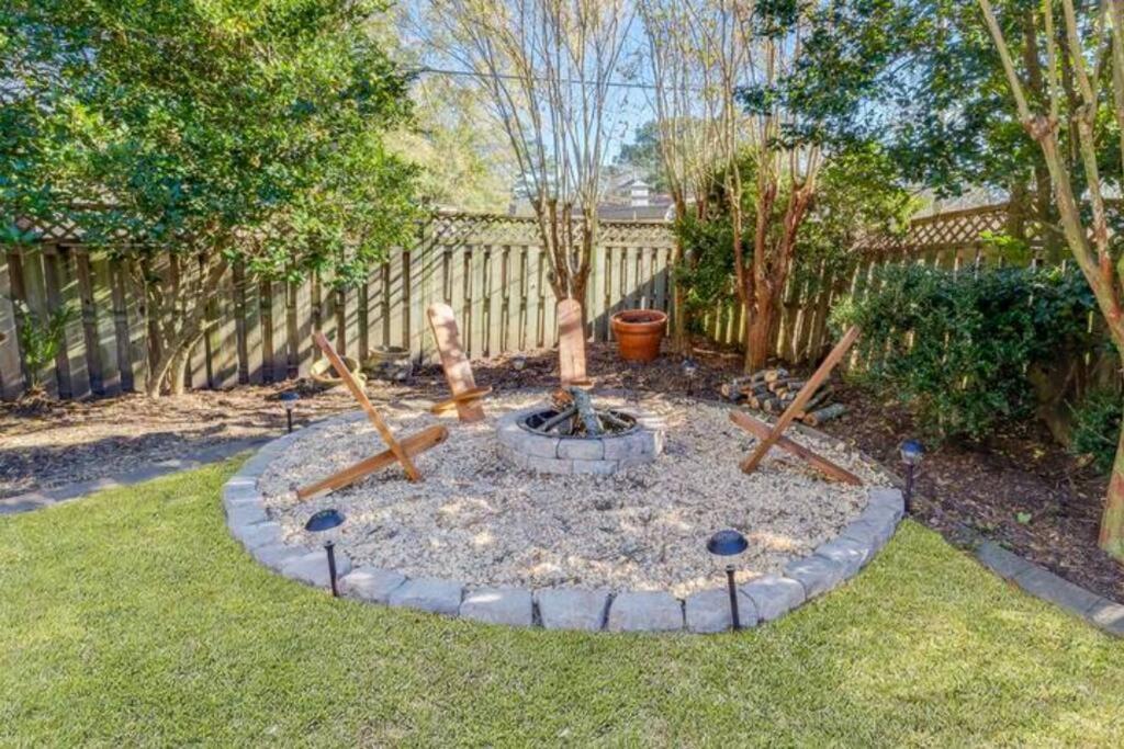 Holiday home Spacious House Near Airport - 5 Br *