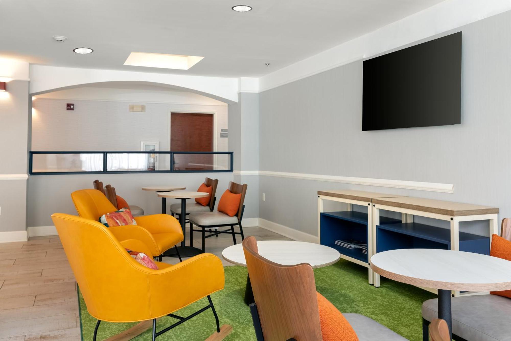 Hotel Spark By Hilton Airport