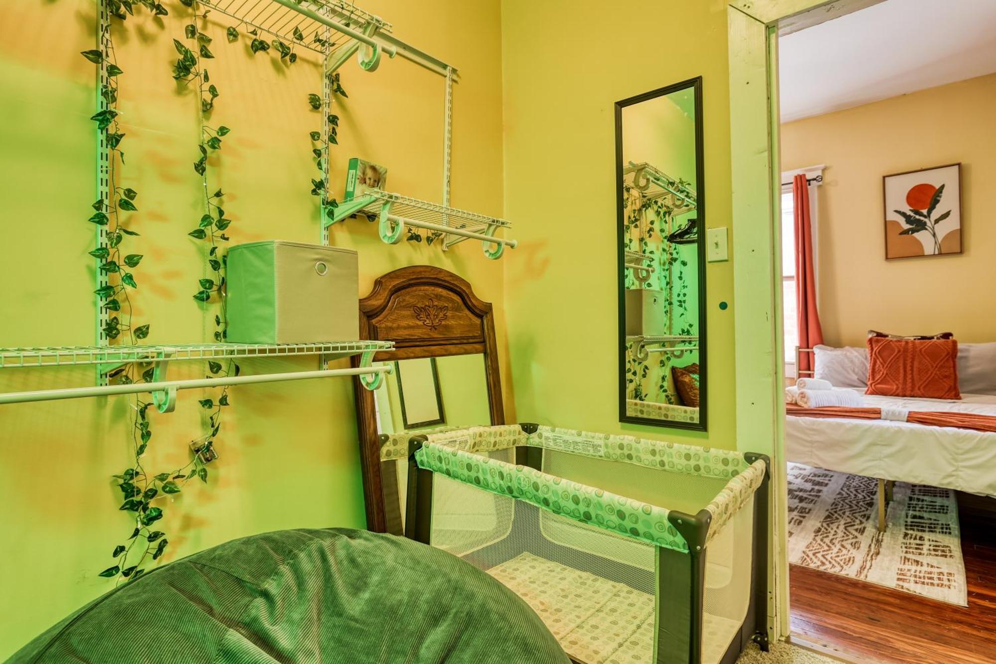 5 Mins To Forsyth - Downtown - Sleeps 10 - Starland * Savannah