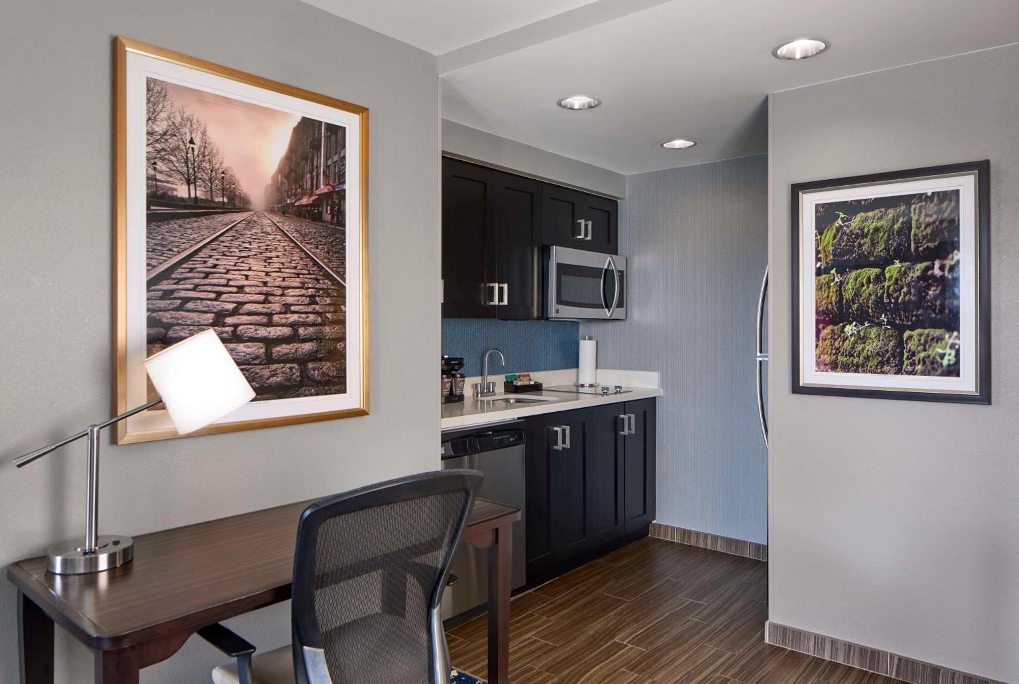 Homewood Historic District/riverfront Hotel 3*