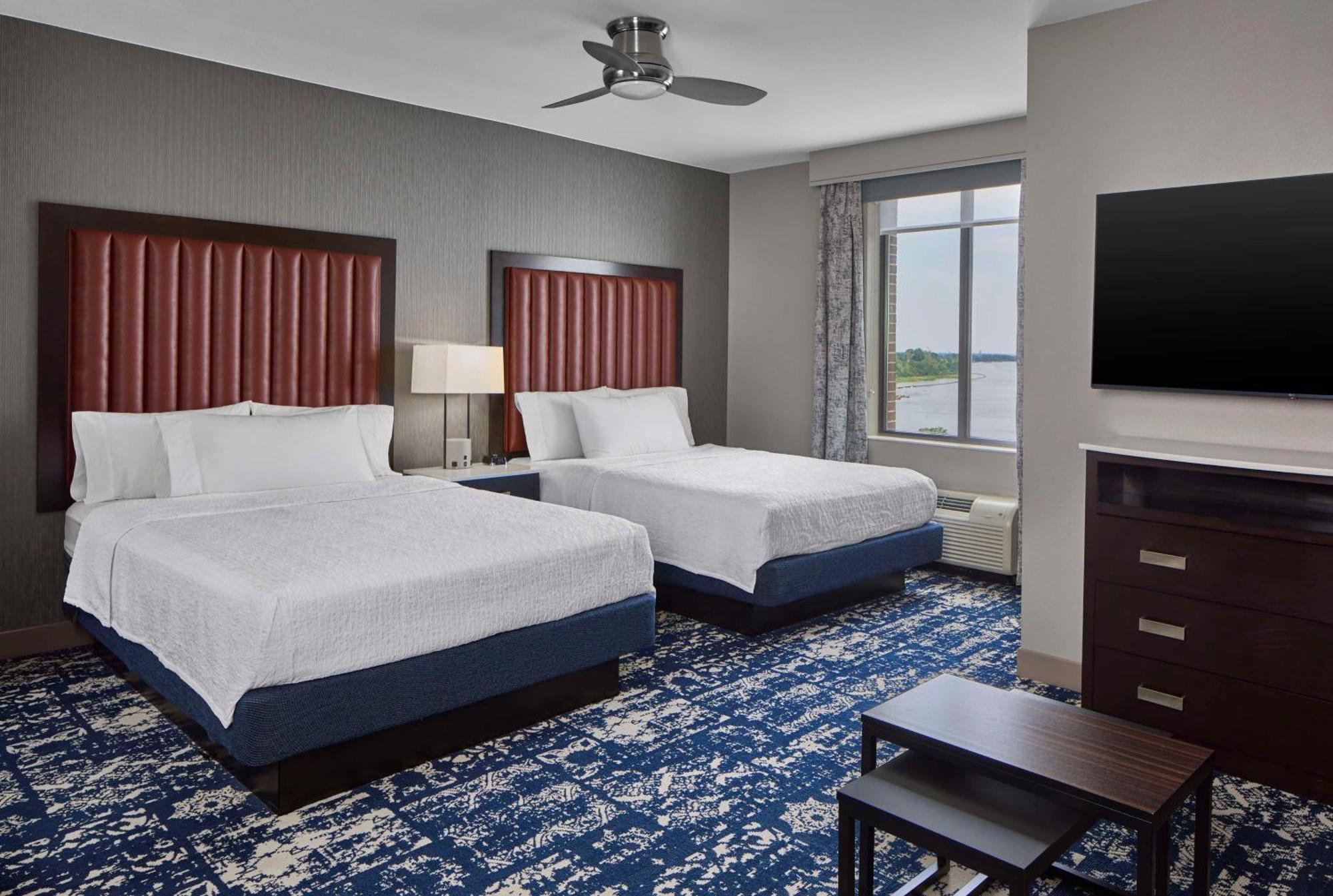 Homewood Historic District/riverfront Hotel