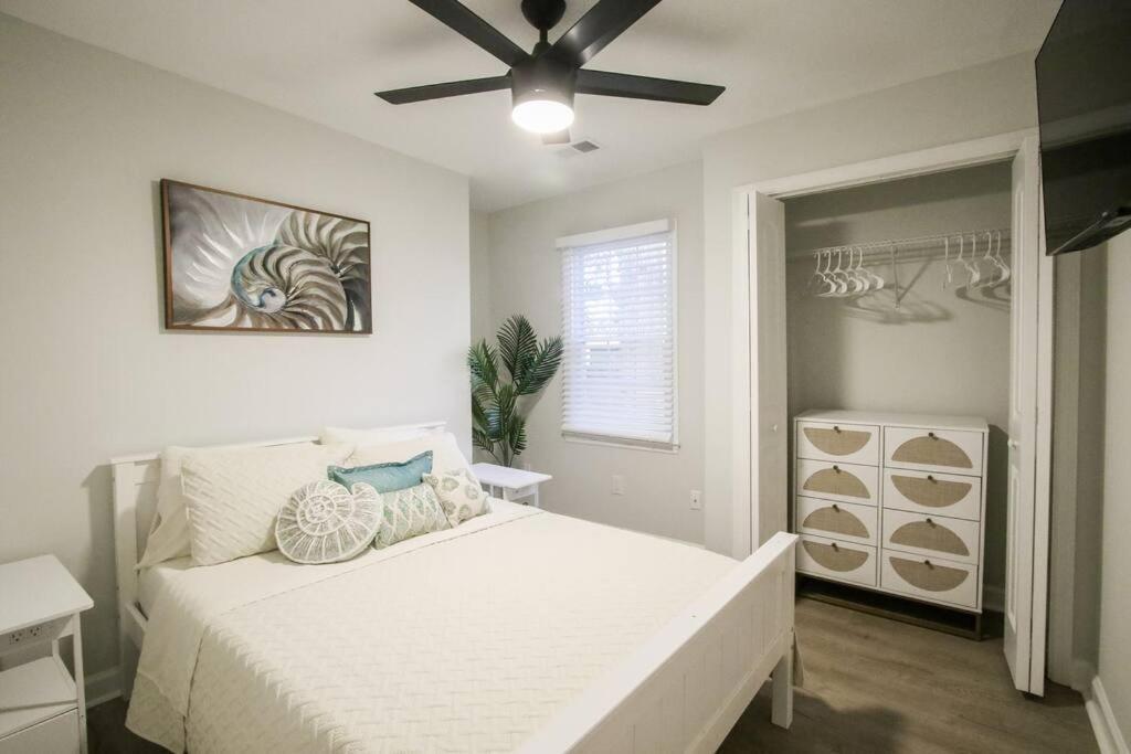 Apartment The Pooler Playhouse Game And 6 Bedrooms Savannah