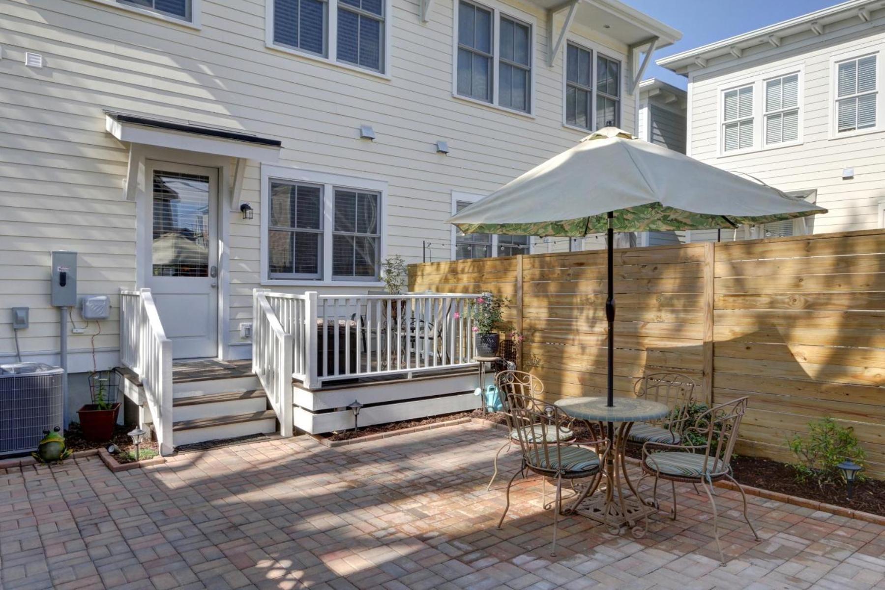 504 E Gwinnett Savannah