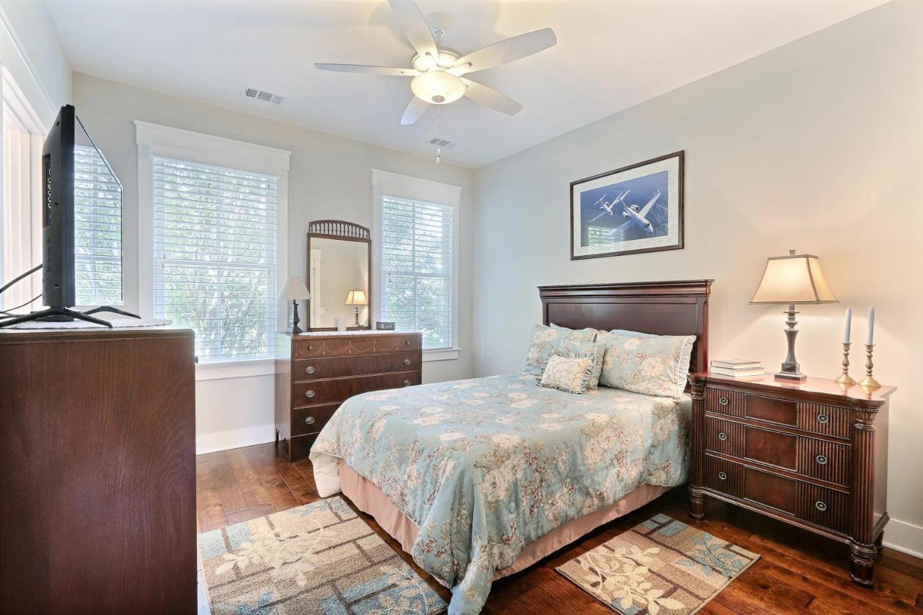 504 E Gwinnett Holiday home