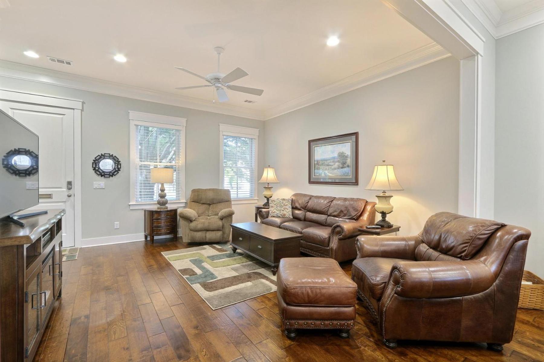 Holiday home 504 E Gwinnett *