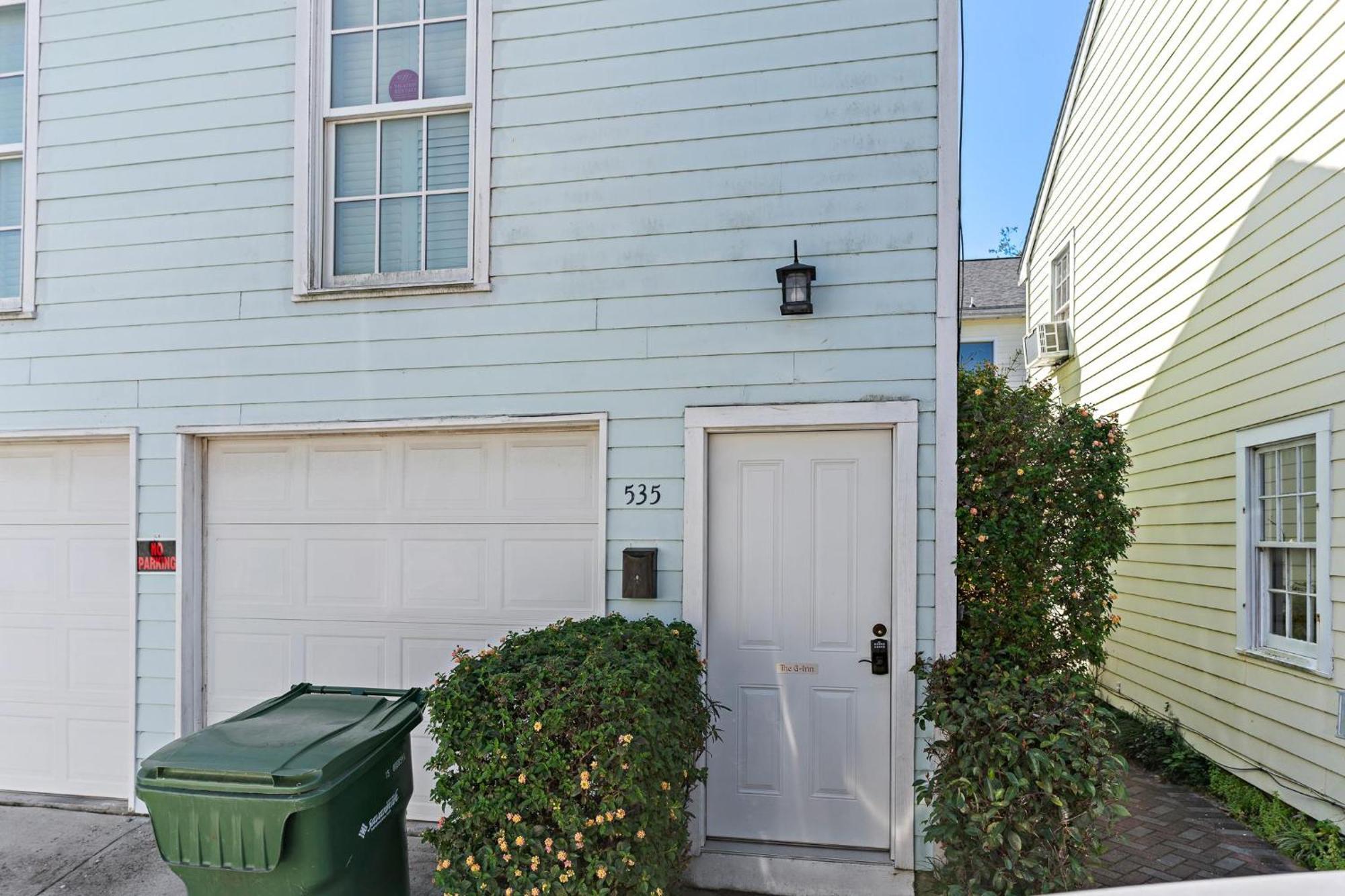 535 E Liberty Lane Carriage House *