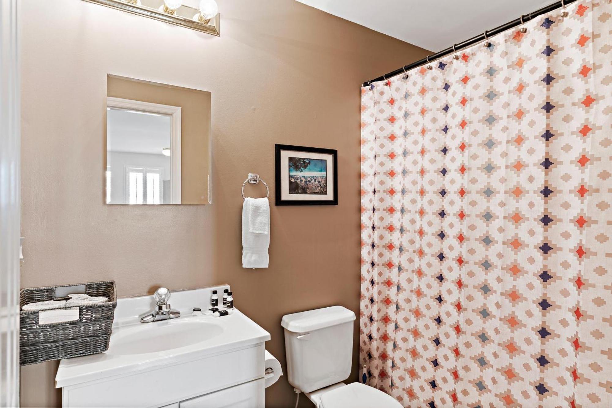 535 E Liberty Lane Carriage House Savannah