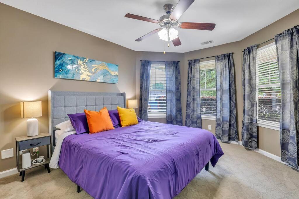 Lakeside Group Oasis 19min To Downtown Holiday home *