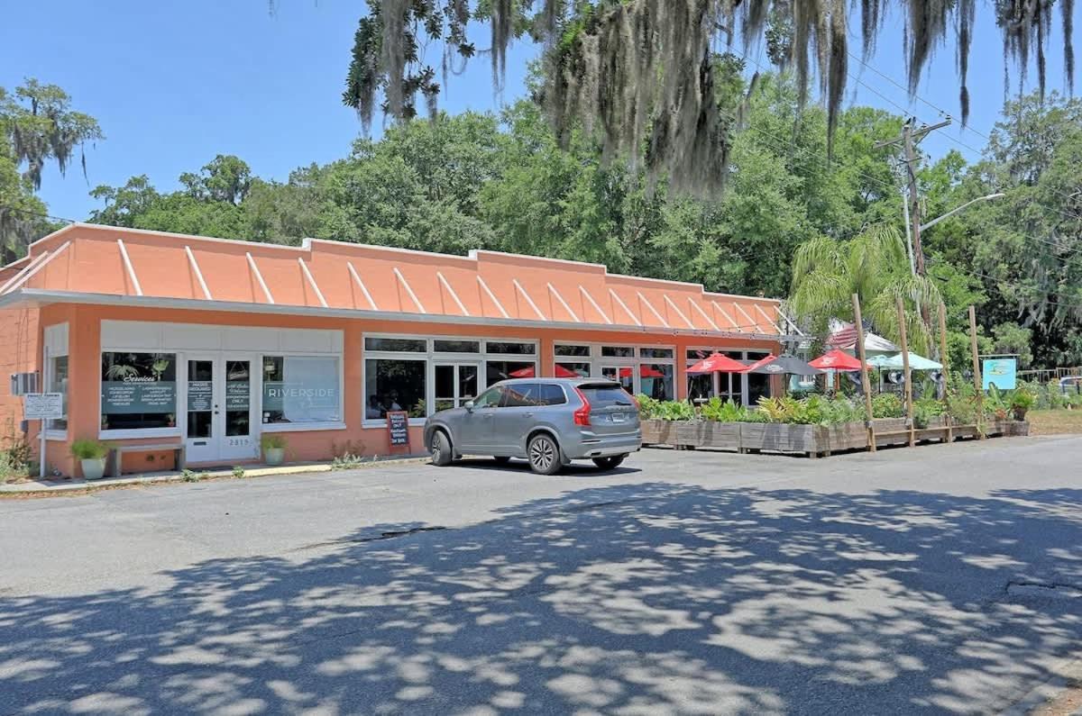 Holiday home Adorable Near Marina & Tybee Savannah