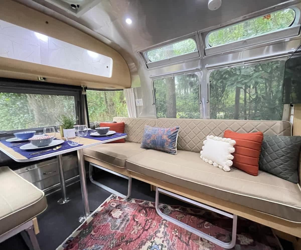 Limited Edition Airstream Midway Downtown & *