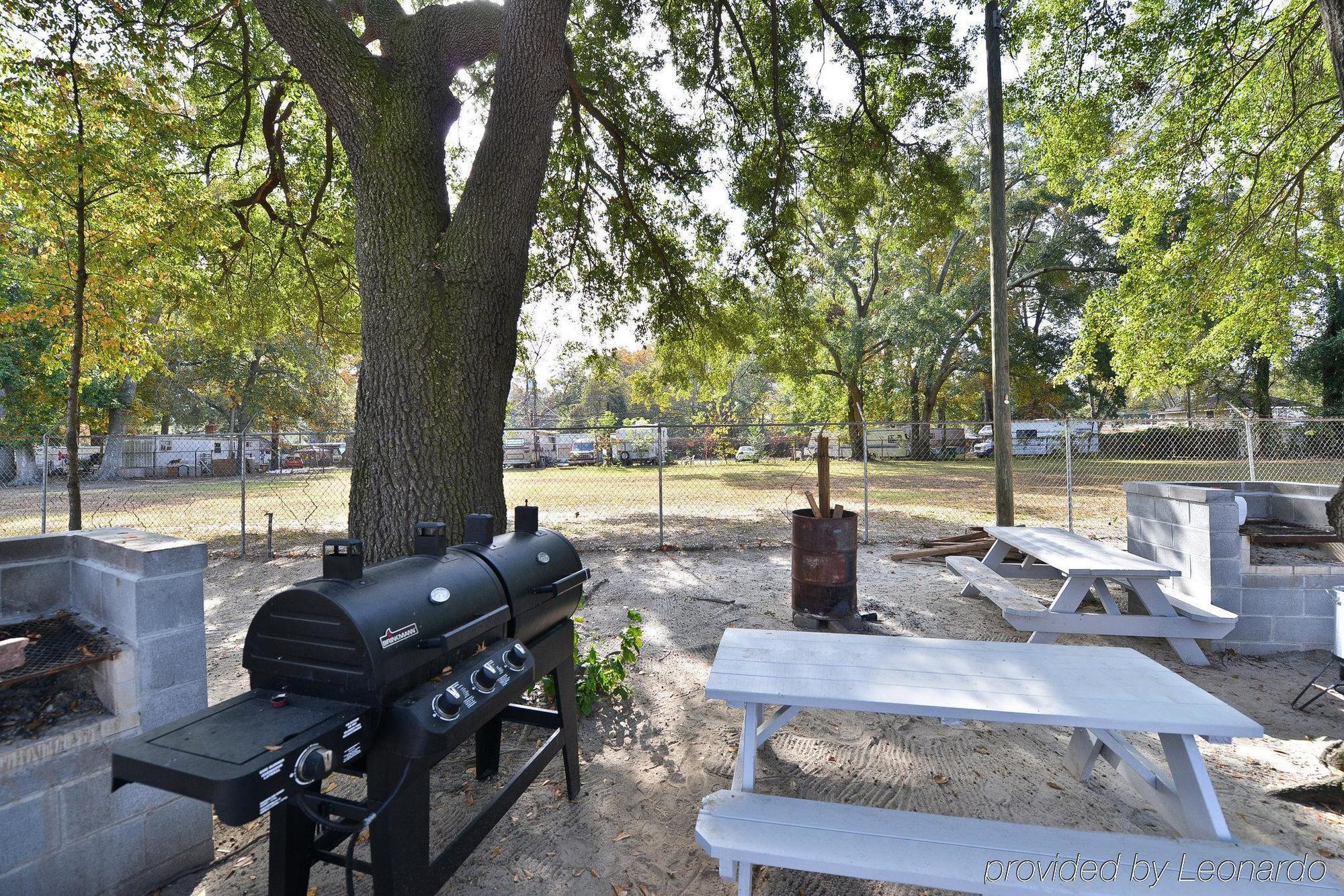 Hotel Savannah And Savannah Port Area 3*
