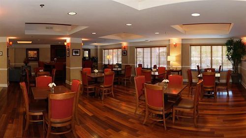 Spark By Hilton Airport Hotel