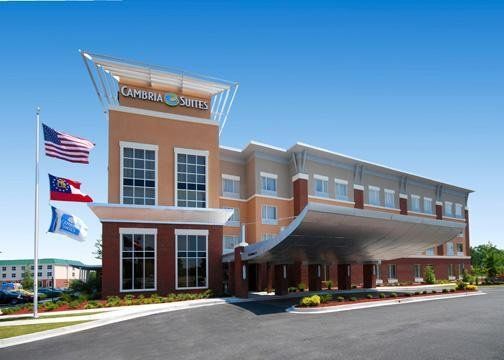 Hotel Doubletree By Hilton Airport 4*