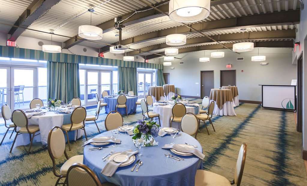 The Cotton Sail - Tapestry Collection By Hilton 4* Savannah