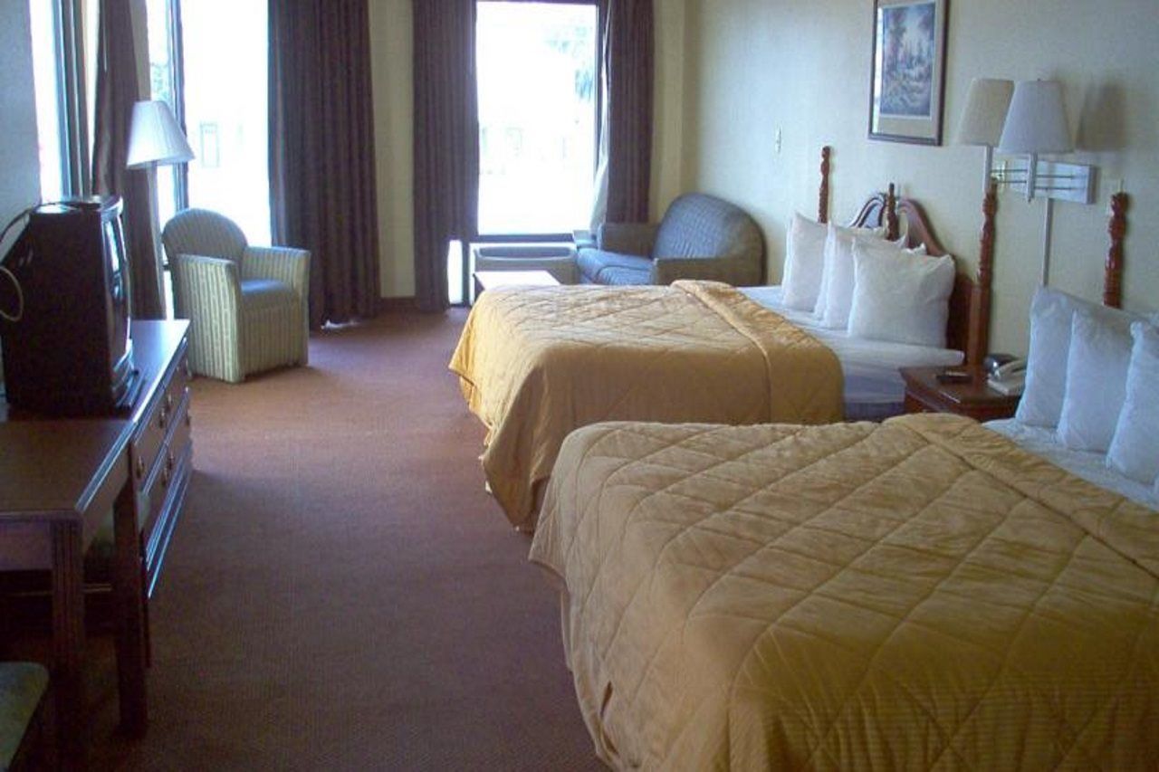 Days & By Wyndham Midtown Motel
